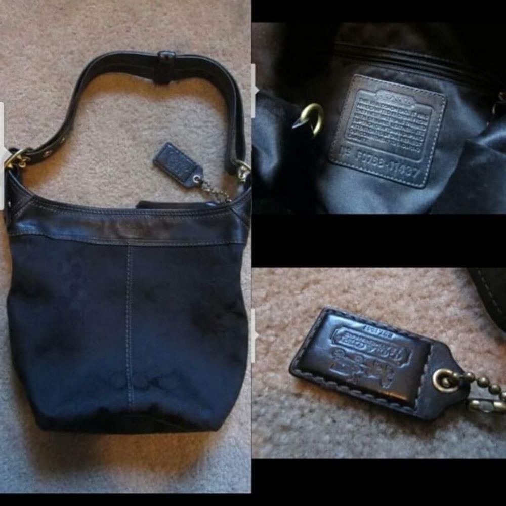 Black Coach Signature C Vintage Shoulder Bag With Genuine Leather Strap